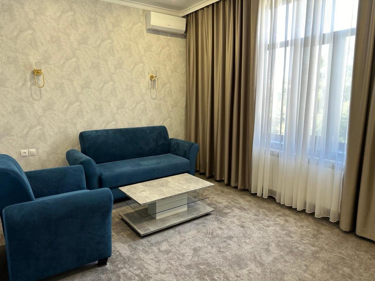 Grand Way Hotel 타라즈 외부 사진