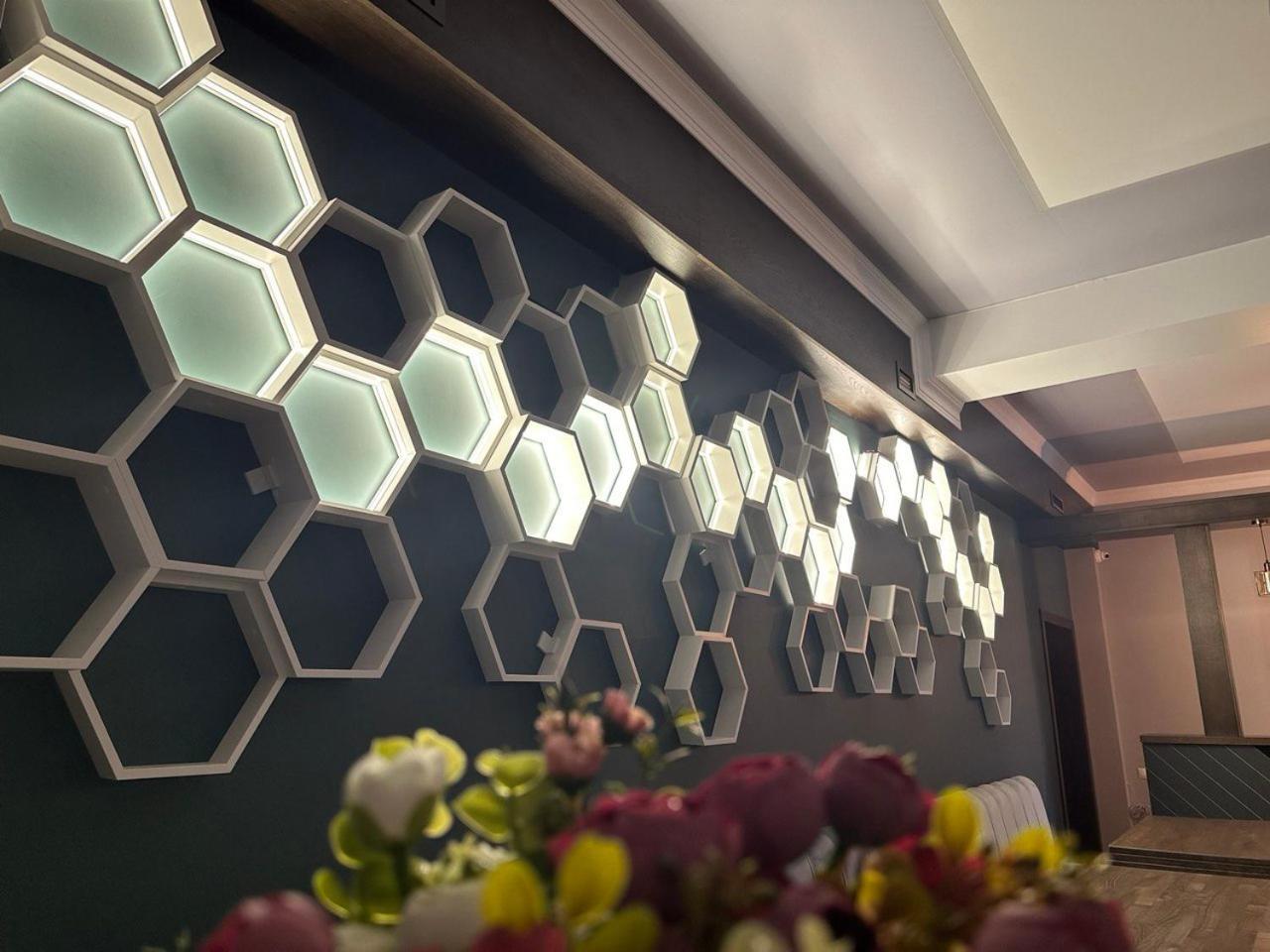 Grand Way Hotel 타라즈 외부 사진