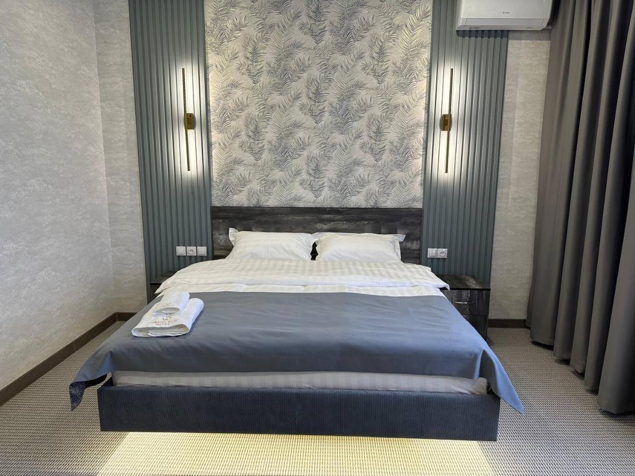 Grand Way Hotel 타라즈 외부 사진